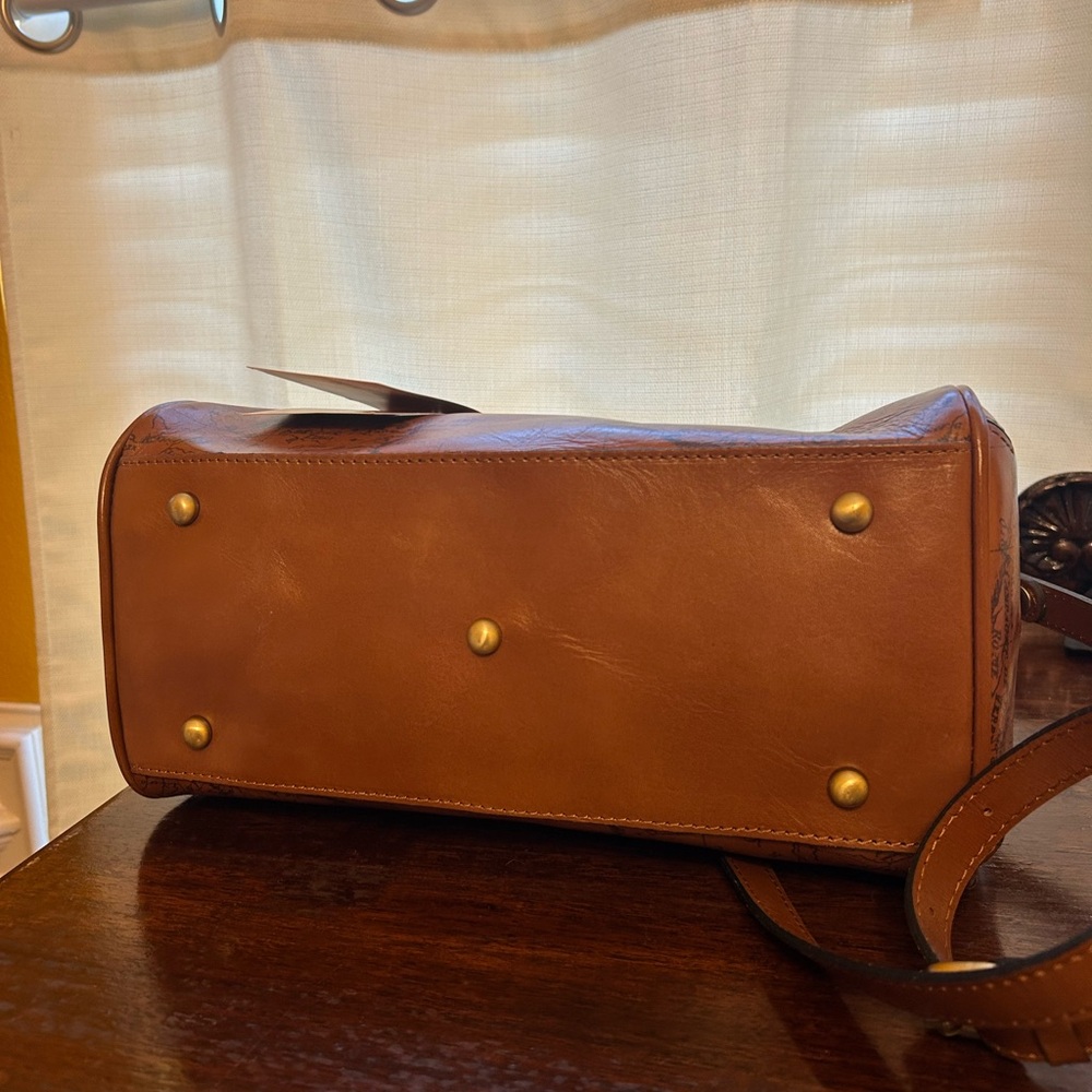 Patricia Nash Brown Map Print Skye Satchel Riot Rust Adjustable Strap NWT - Picture 8 of 13